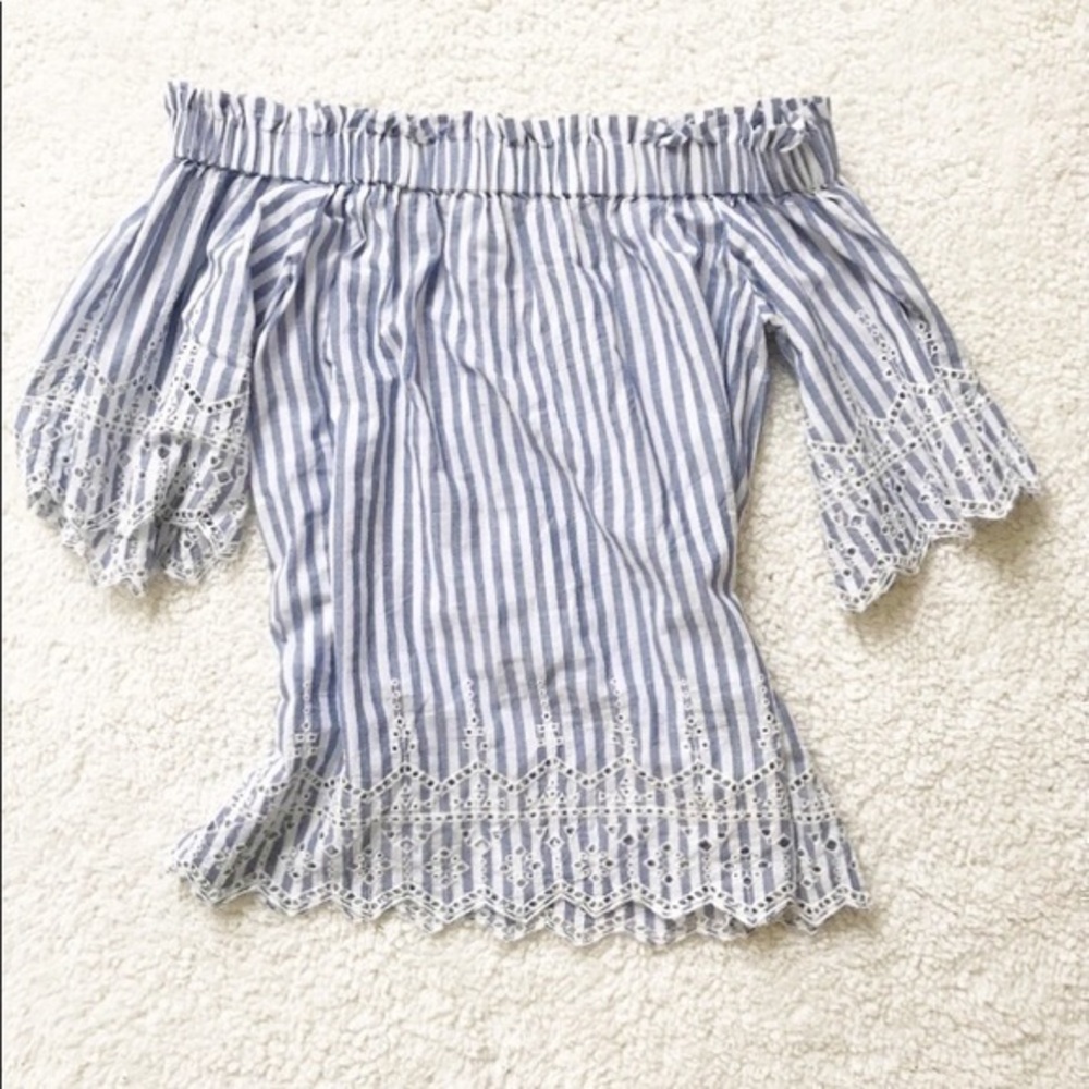 NWT H&M striped blouse with lace trim, size 6